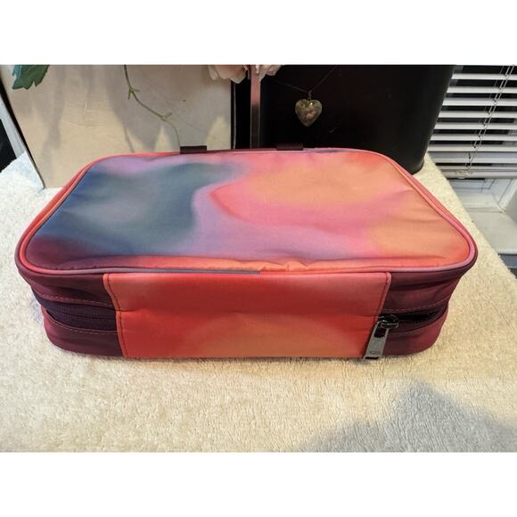TUMI VOYAGEUR MADELINE MAKEUP BAG (BARTHRIFTY - Picture 6 of 9
